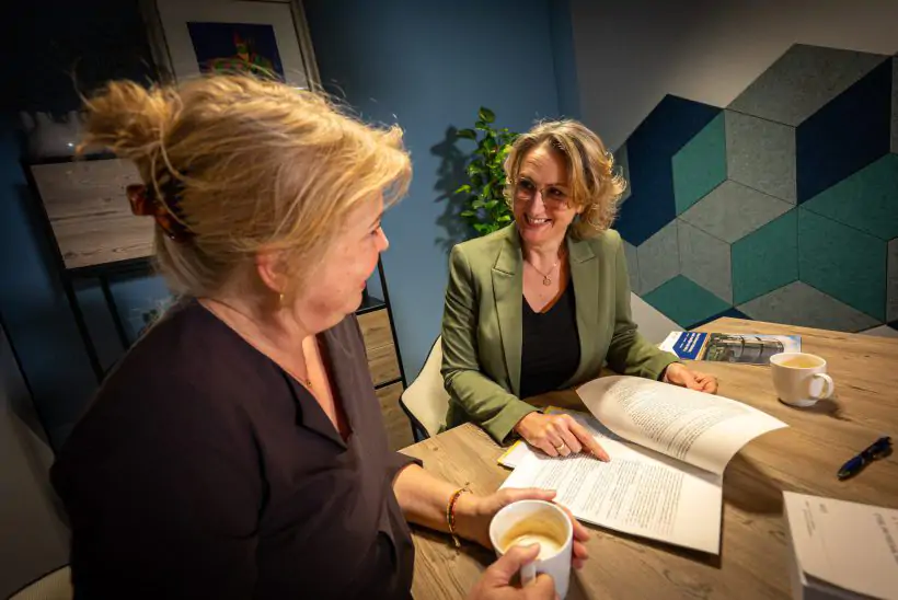 Administratief medewerker (afdeling nalaten) afbeelding
